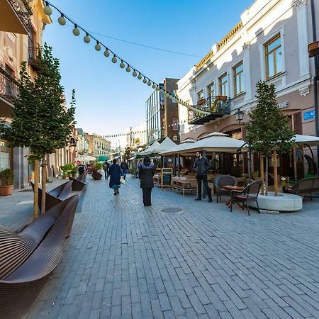 Wehost Cozy Nest Apartment Tbilisi ภายนอก รูปภาพ